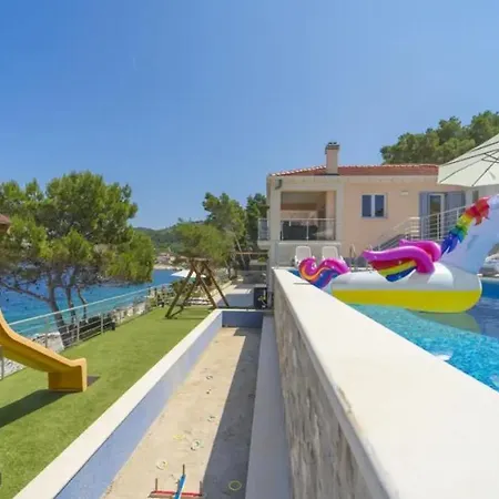 Grski Rat By Guide * Blato (Korcula)