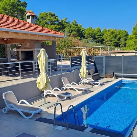 Grski Rat By Guide Prigradica